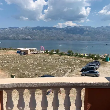 Villa Ata Razanac - Nice Apartment By The Sea Ražanac